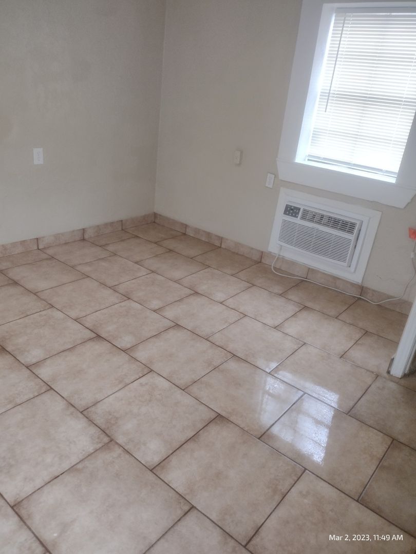 OKC Apartment: 6810 NW 13th ST