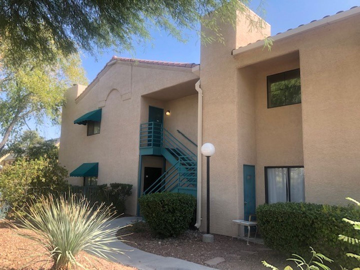 Las Vegas Condo: 2140 Pinetop Ln. #101