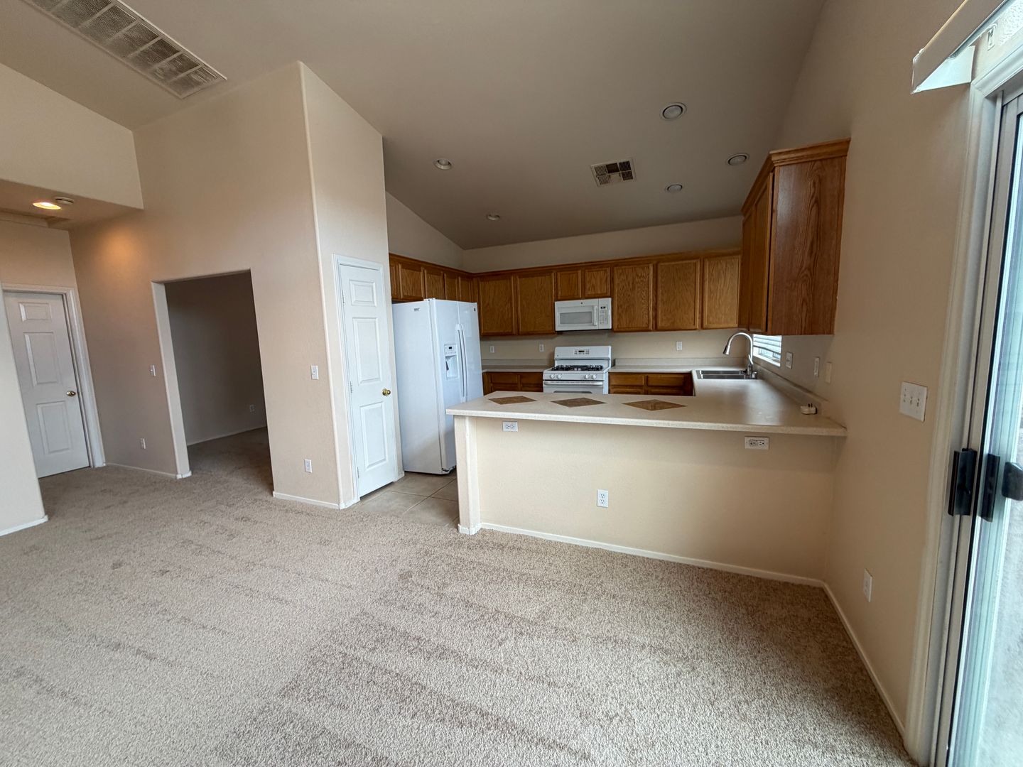 casa6420 9 of 12