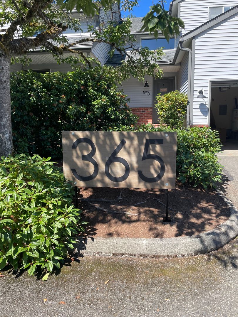 Issaquah Apartment: 365 Front St S #1-4