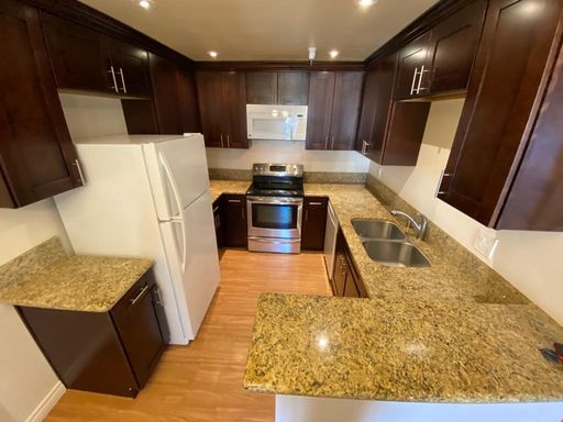 Remodeled 2 Bdr 1.5 Bath Condo In Tierrasanta With Gated Garage Parking – photo 1