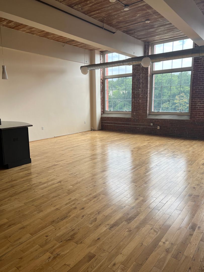 North Providence Apartment: 180 Waterman Ave