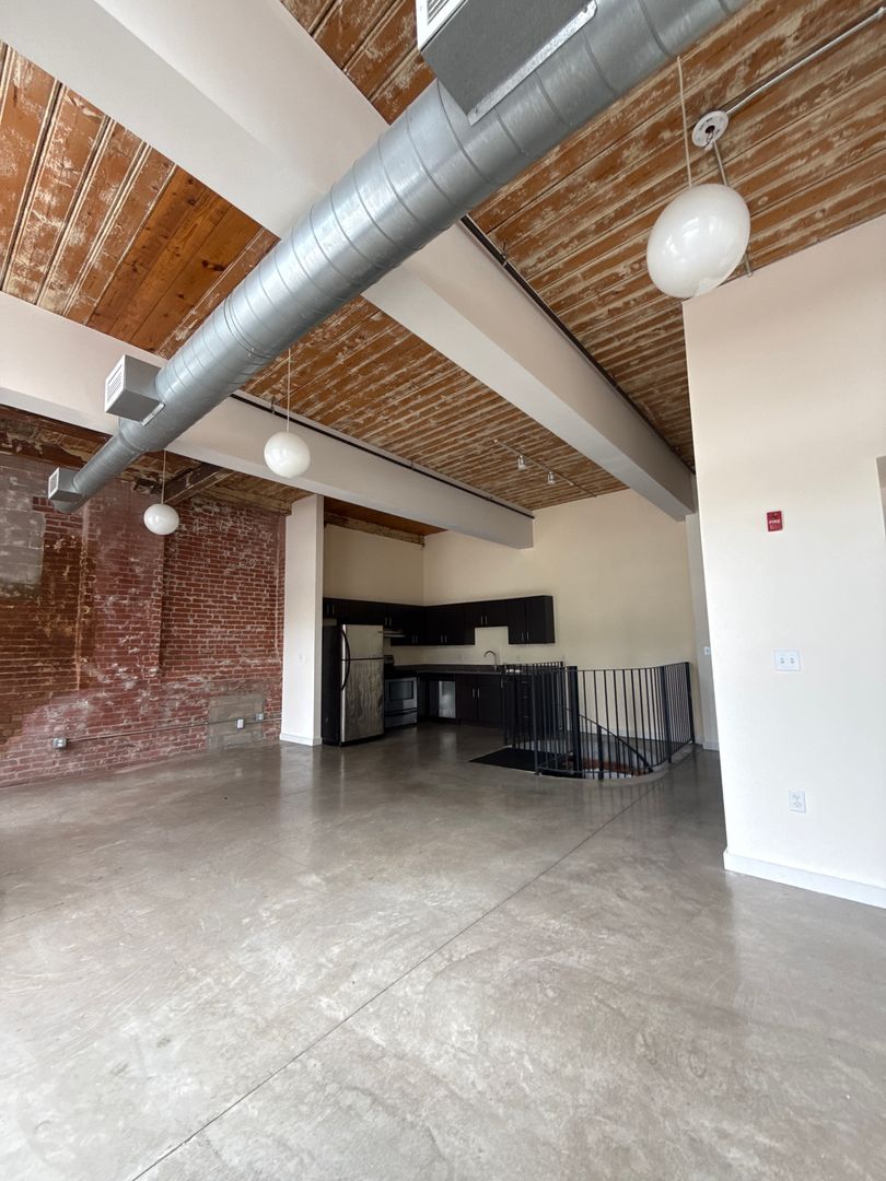 North Providence Apartment: 180 Waterman Ave