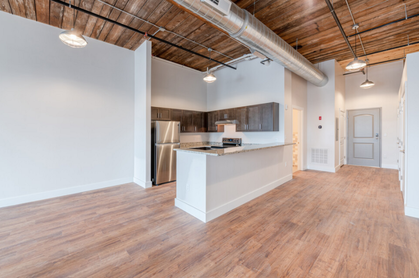 Pawtucket Apartment: 200 Esten Ave