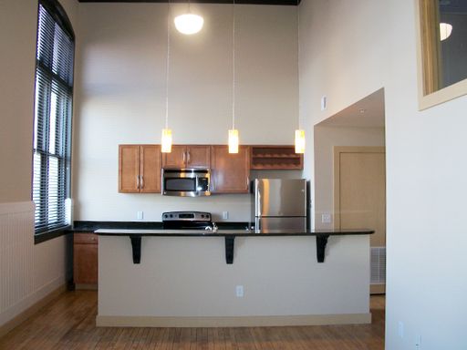 Listing photo thumbnail