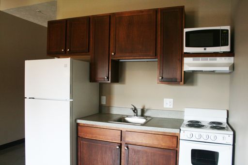 Listing photo thumbnail