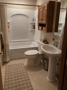 Listing photo thumbnail