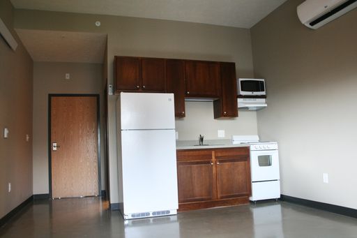 Listing photo thumbnail