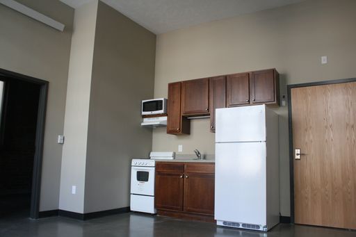 Listing photo thumbnail
