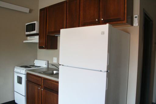 Listing photo thumbnail