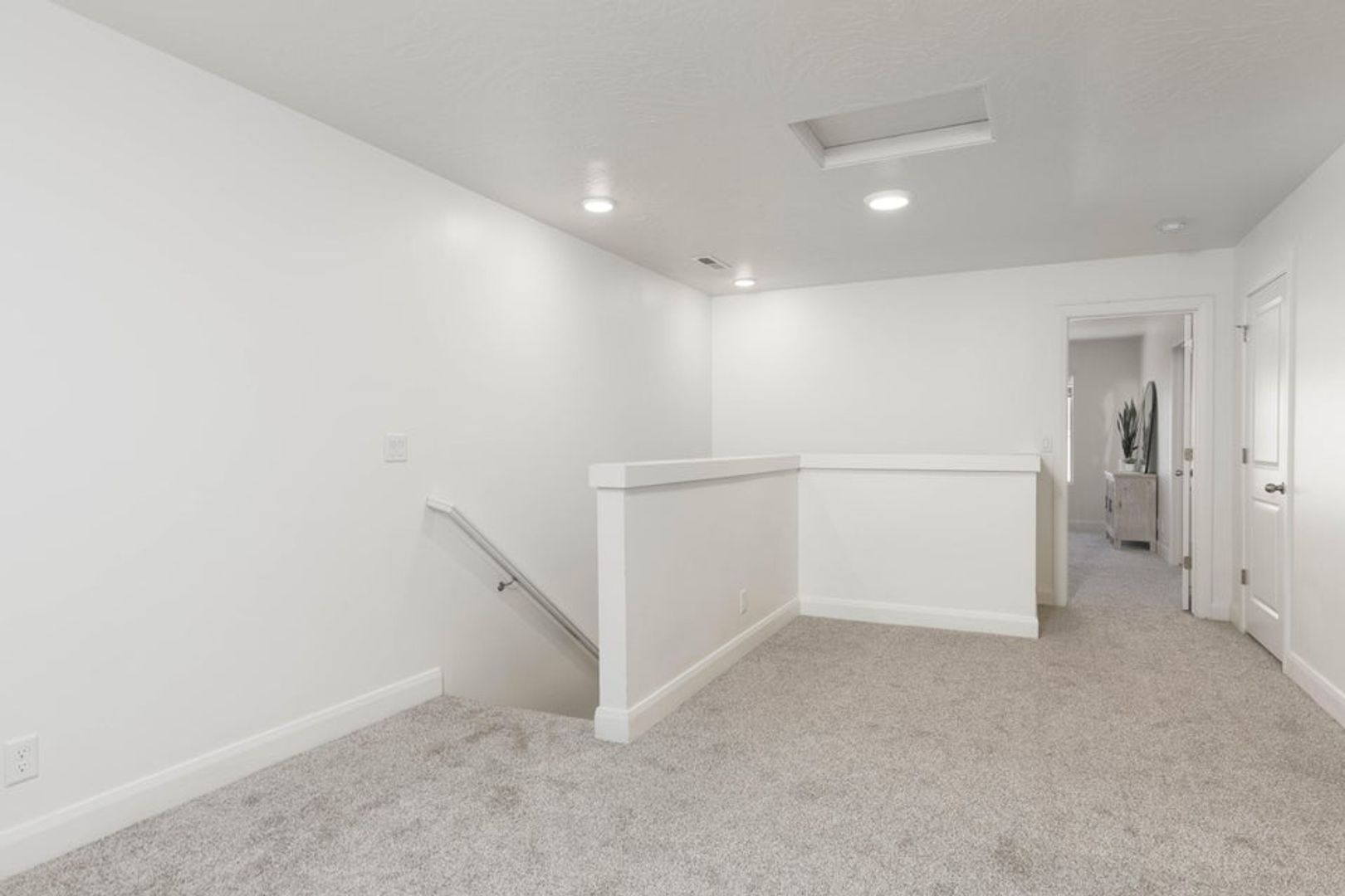 655 W Scarlet Hill Dr, St UT 84790