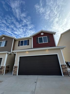 Pet Friendly For RENT!! – photo 1