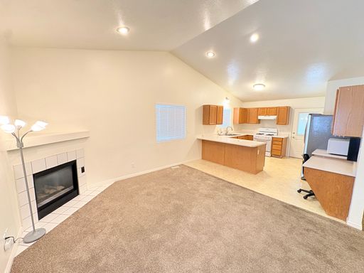 Large Family Home Cedar City!! – photo 1