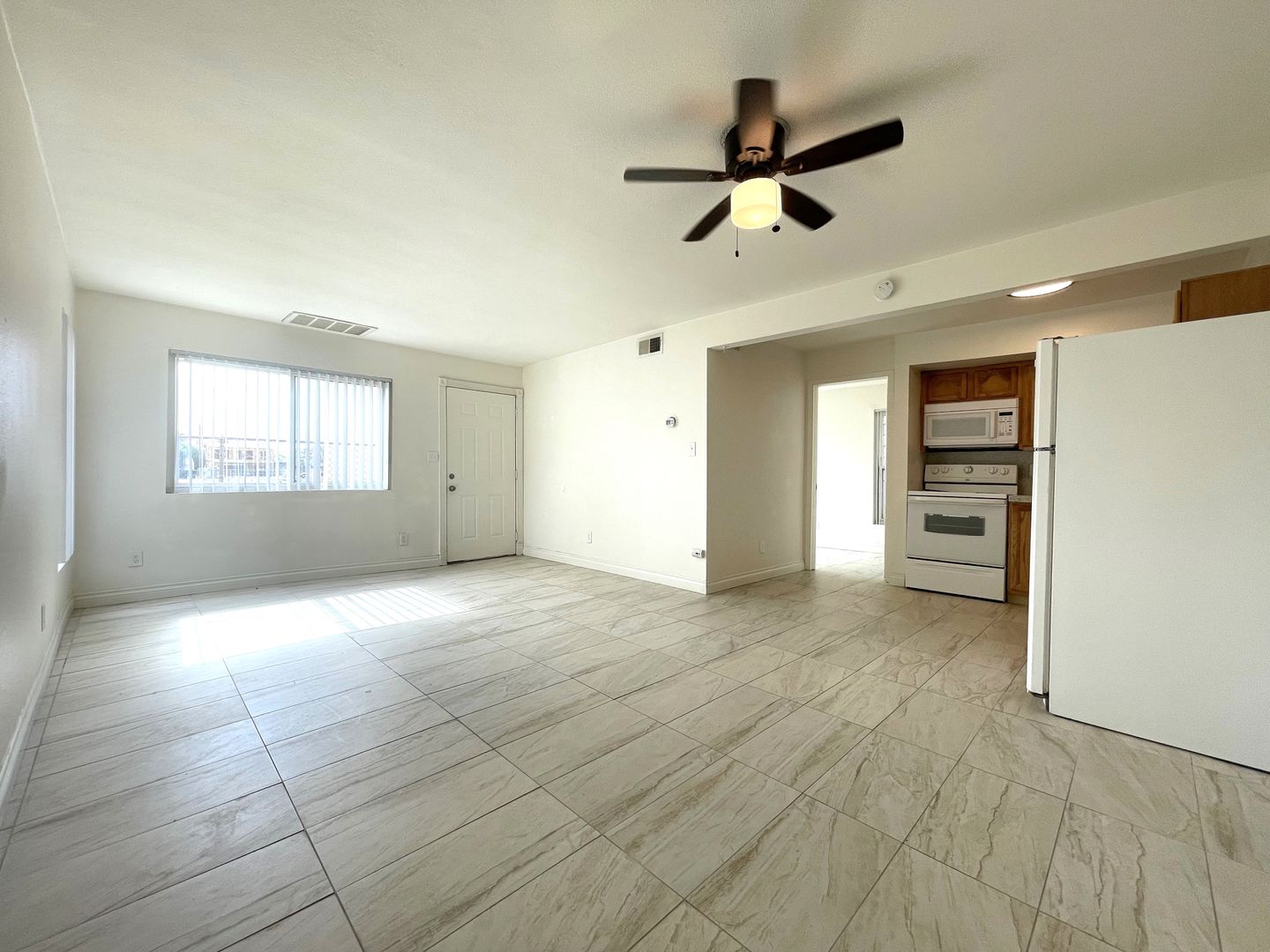 La Quinta Apartment: 51080 Avenida Mendoza - 02