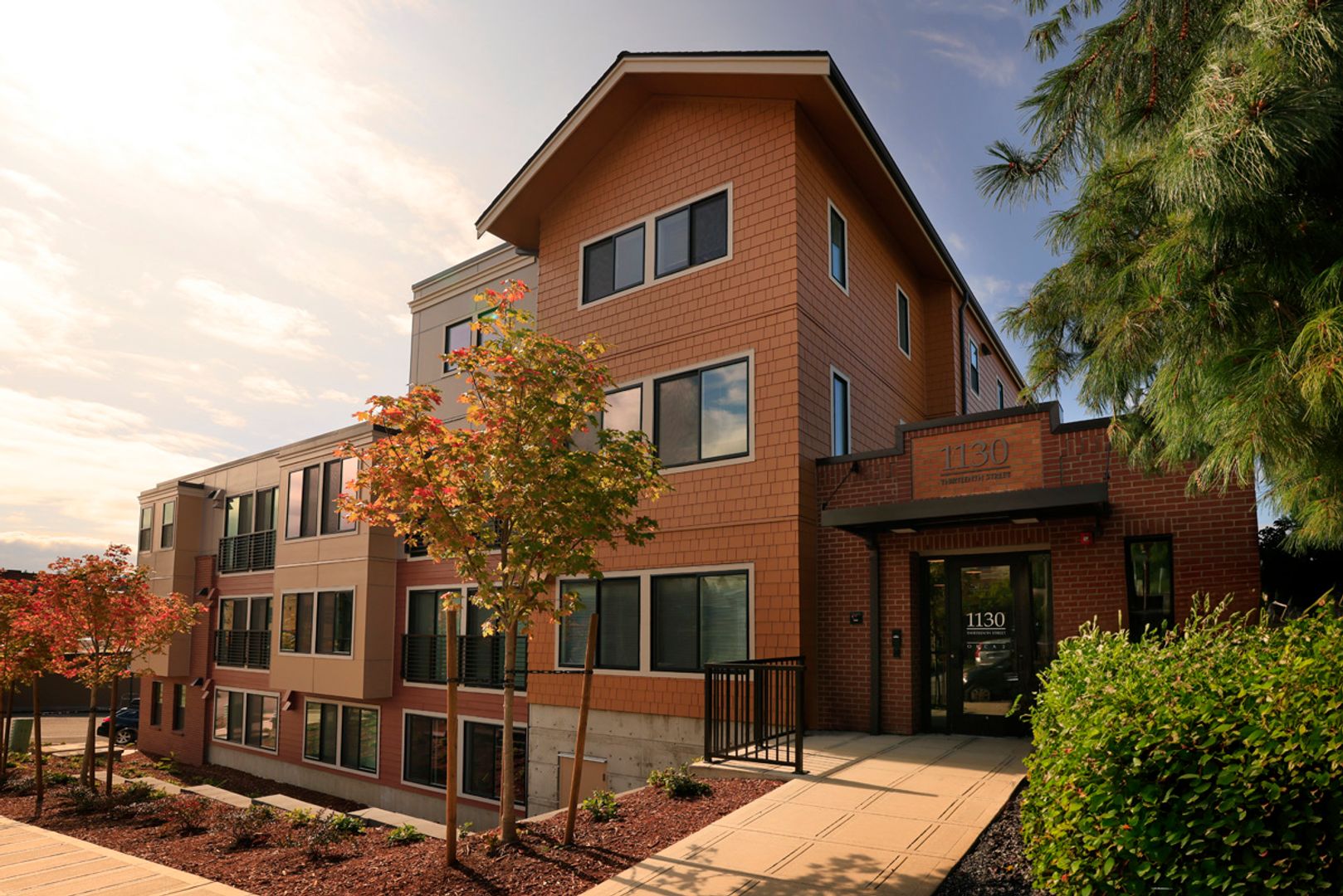 Bellingham Apartment: 1130 13th Street