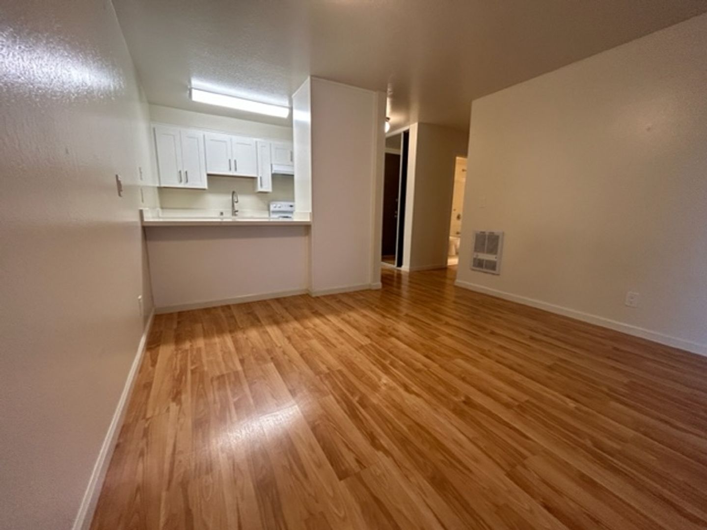 Oakland Condo: 551 Jean Street #105