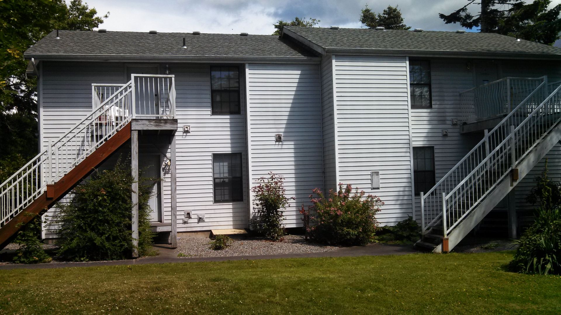 Bellingham Apartment: 2245 Valencia Street