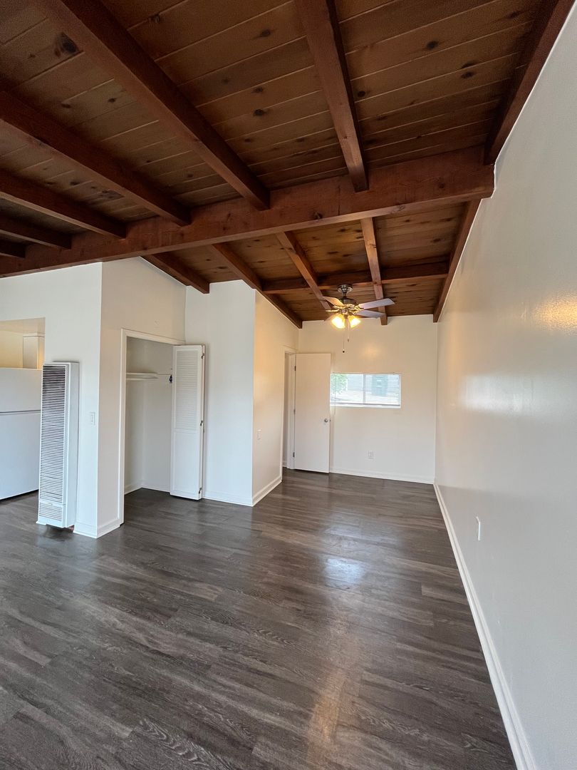 Del Mar Multiplex: 328 9th St