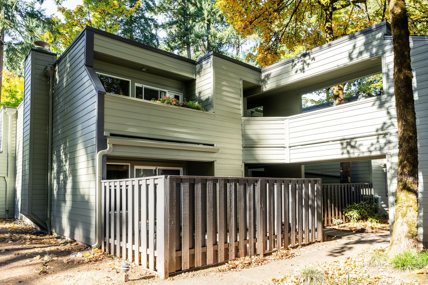 Lake Oswego Condo: 15938 Quarry Rd, #5A