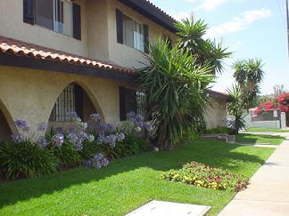 El Cajon Apartment: 421 South Mollison Avenue