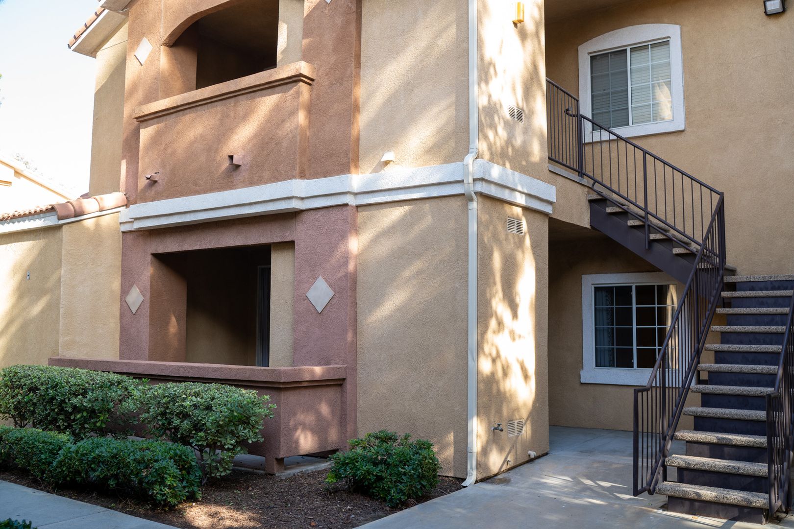 Murrieta Condo: 24909 Madison Ave.