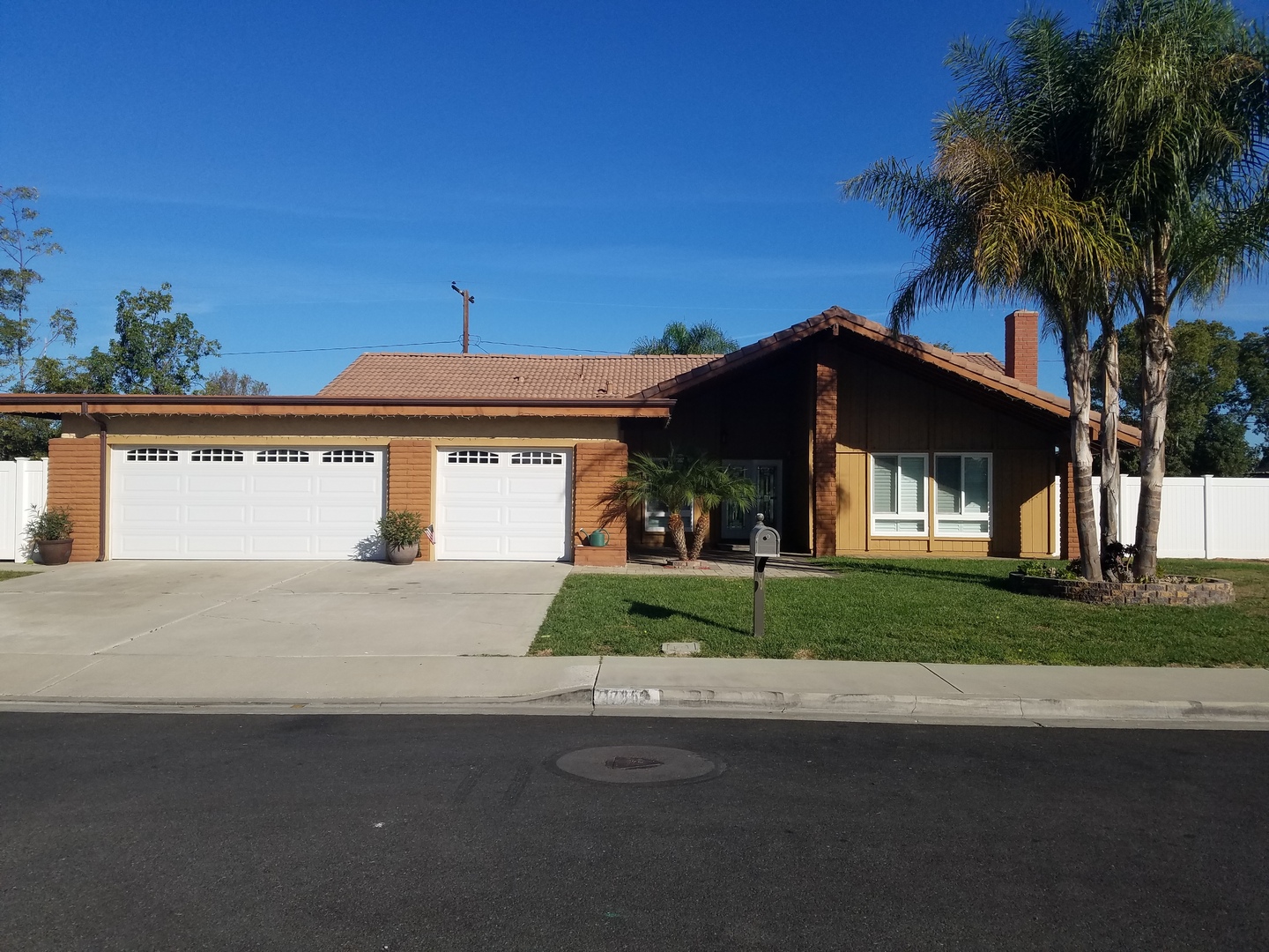 Tustin House: 17861 Martha Anne Dr.