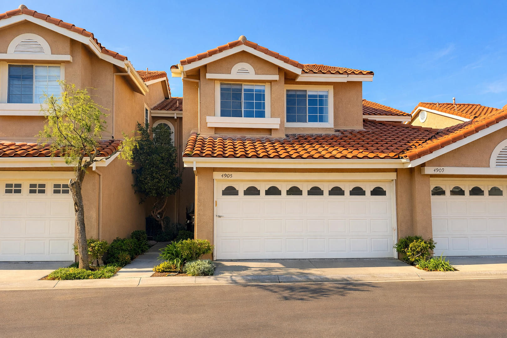 Oak Park House: 4905 Santo Dr