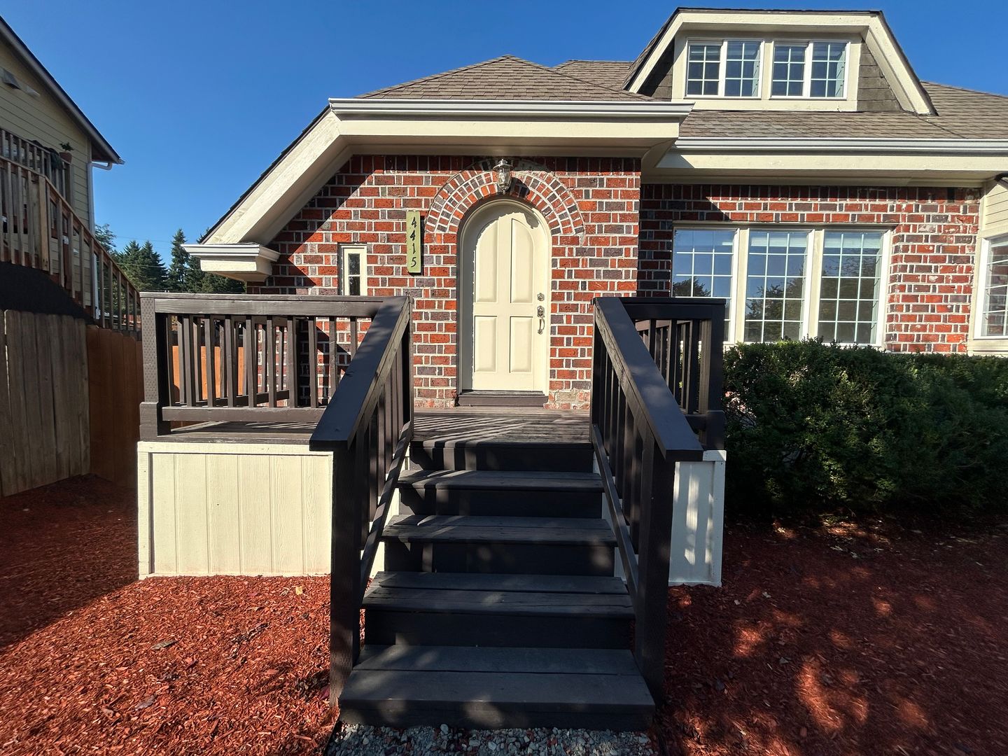 Vancouver House: 4415 NE 14th Ave