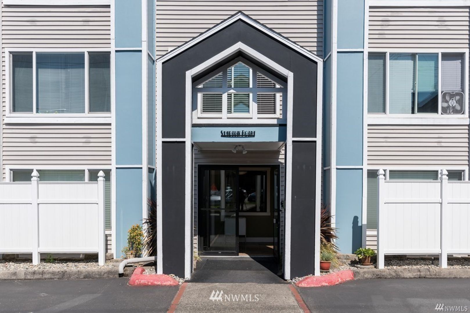 Tacoma Condo: 25 N Broadway Unit 303