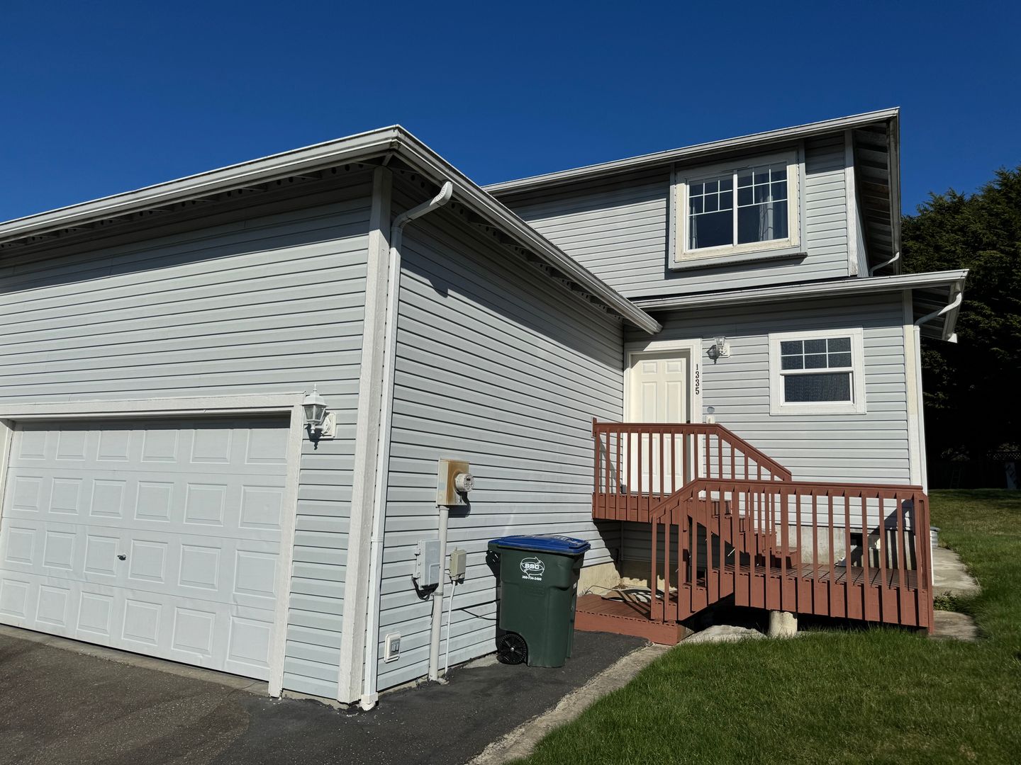 Bellingham Apartment: 1331 -1335 Varsity Pl