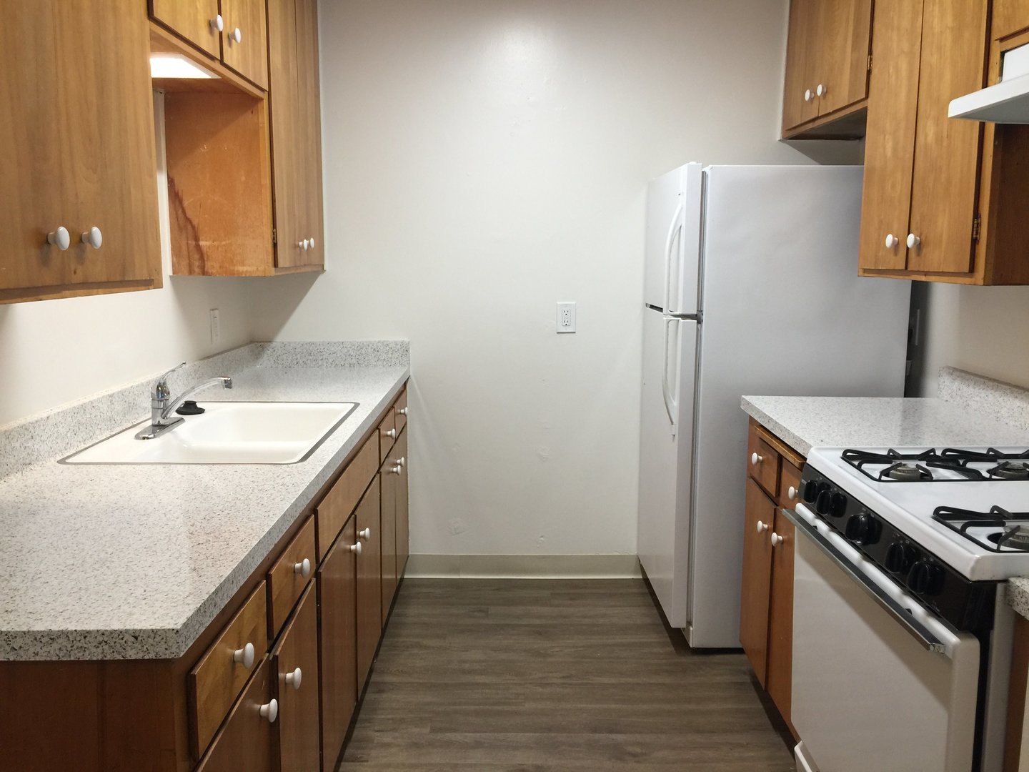 El Cajon Apartment: 336 Claydelle Avenue - Unit 11