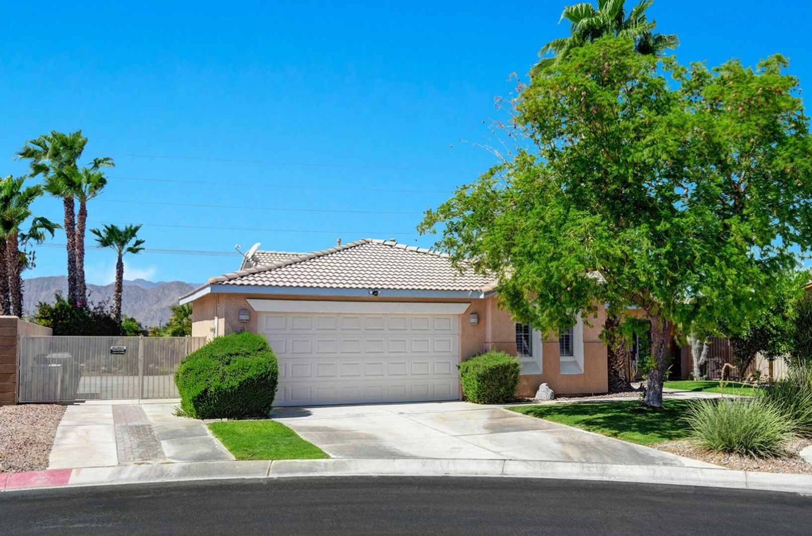 Indio House: 81258 Avenida Esmeralda