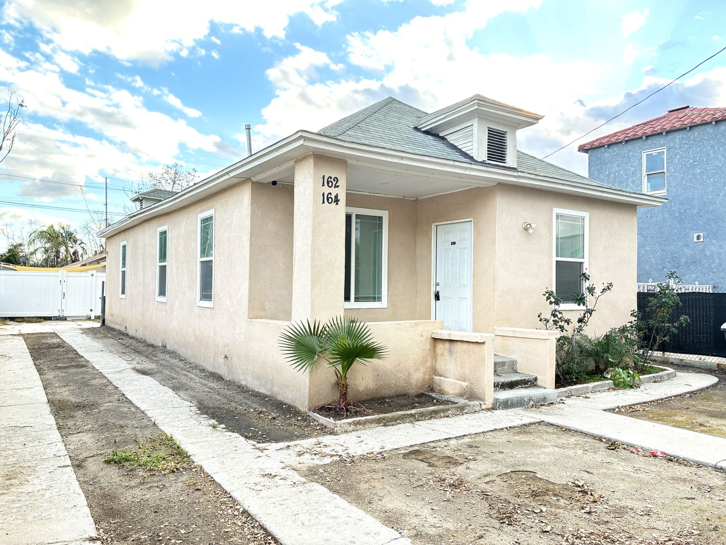 Colton Apartment: 162-164 E. M Street