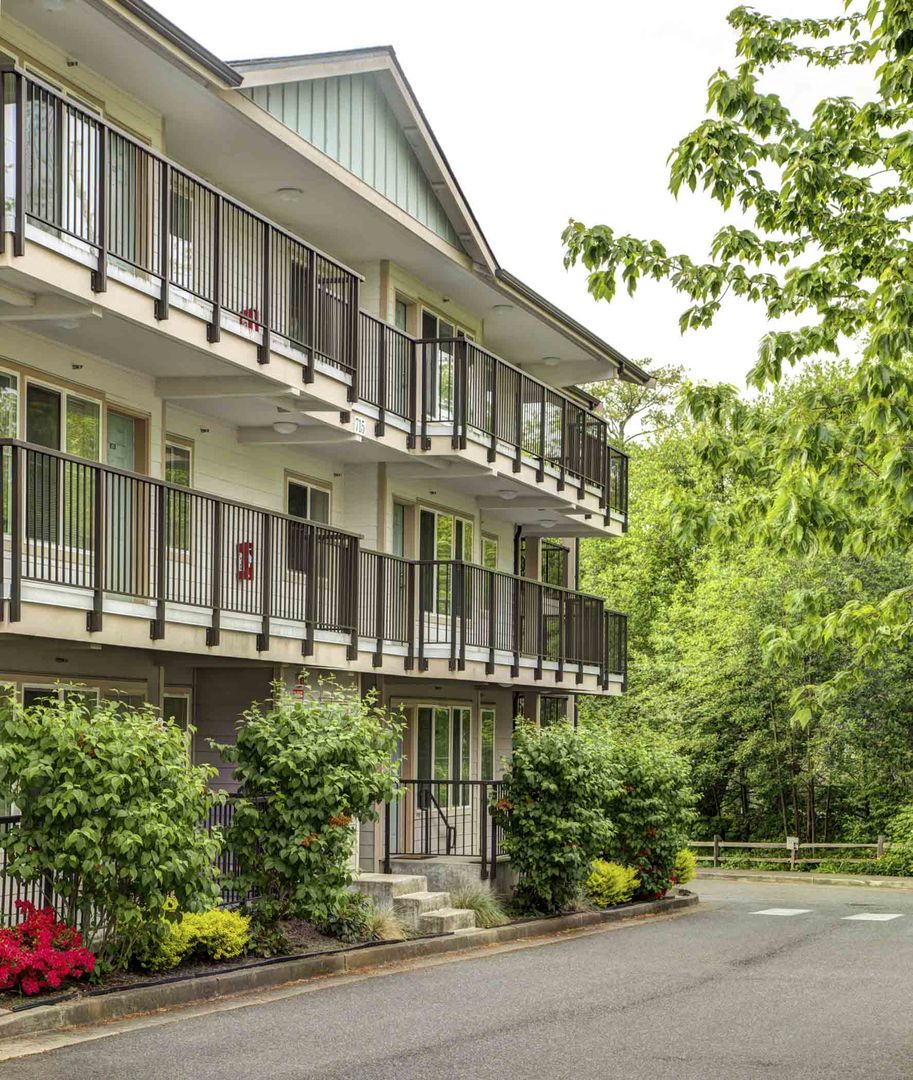 Bellingham Apartment: 4018 Northwest Avenue