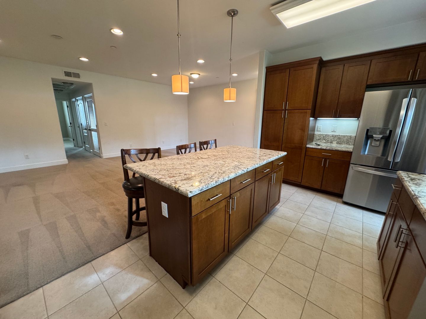 San Ramon Townhome: 4704 Norris Canyon Rd #103