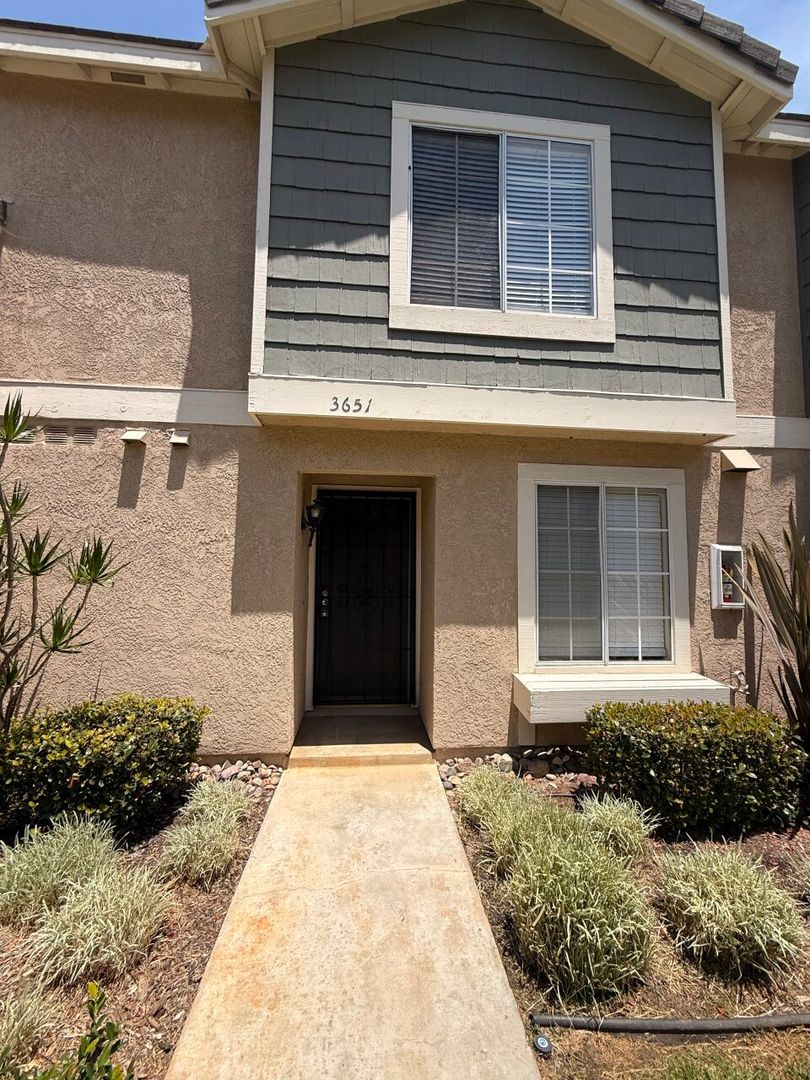 San Diego Condo: 3651 Caminito Carmel Landing