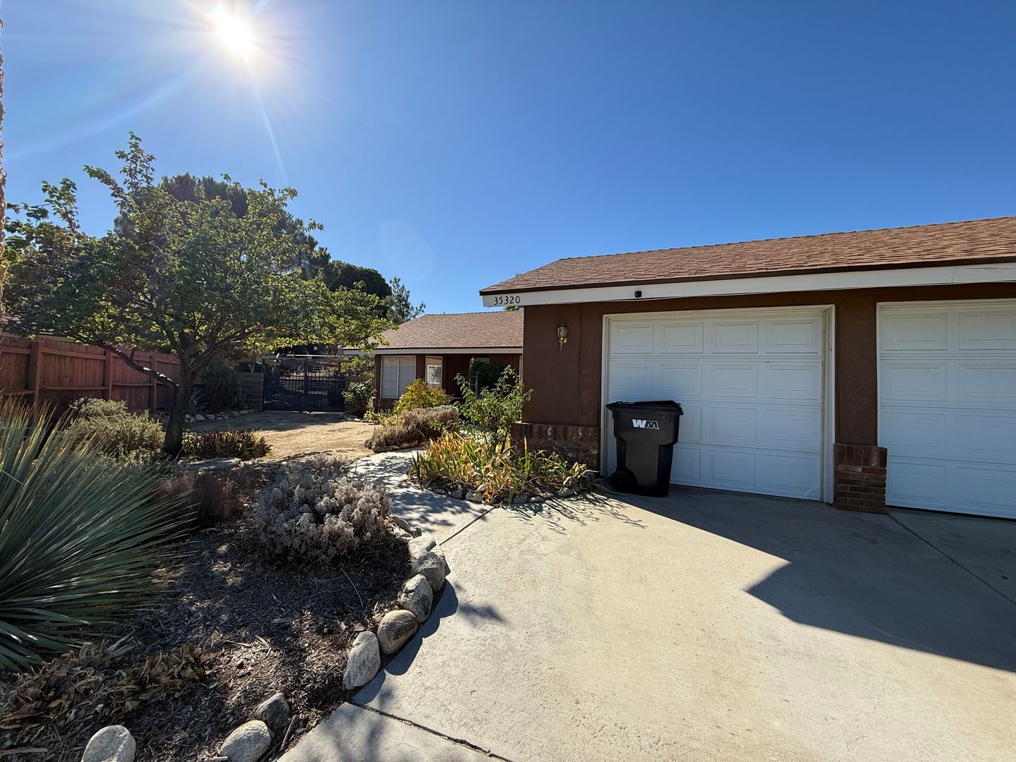 Littlerock House: 35320 Harvest Ct.