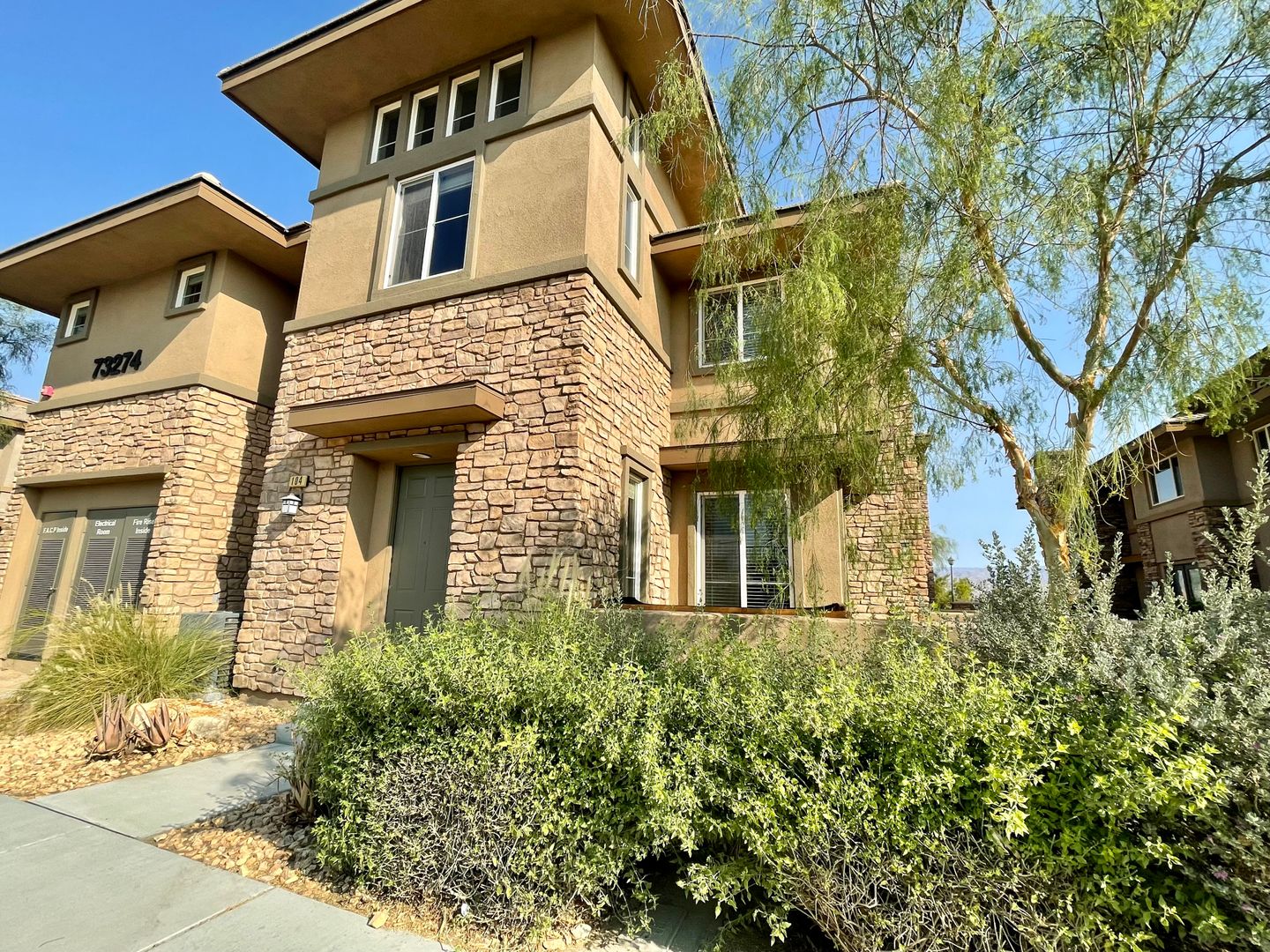 Palm Desert House: 73274 Azure Rain #104