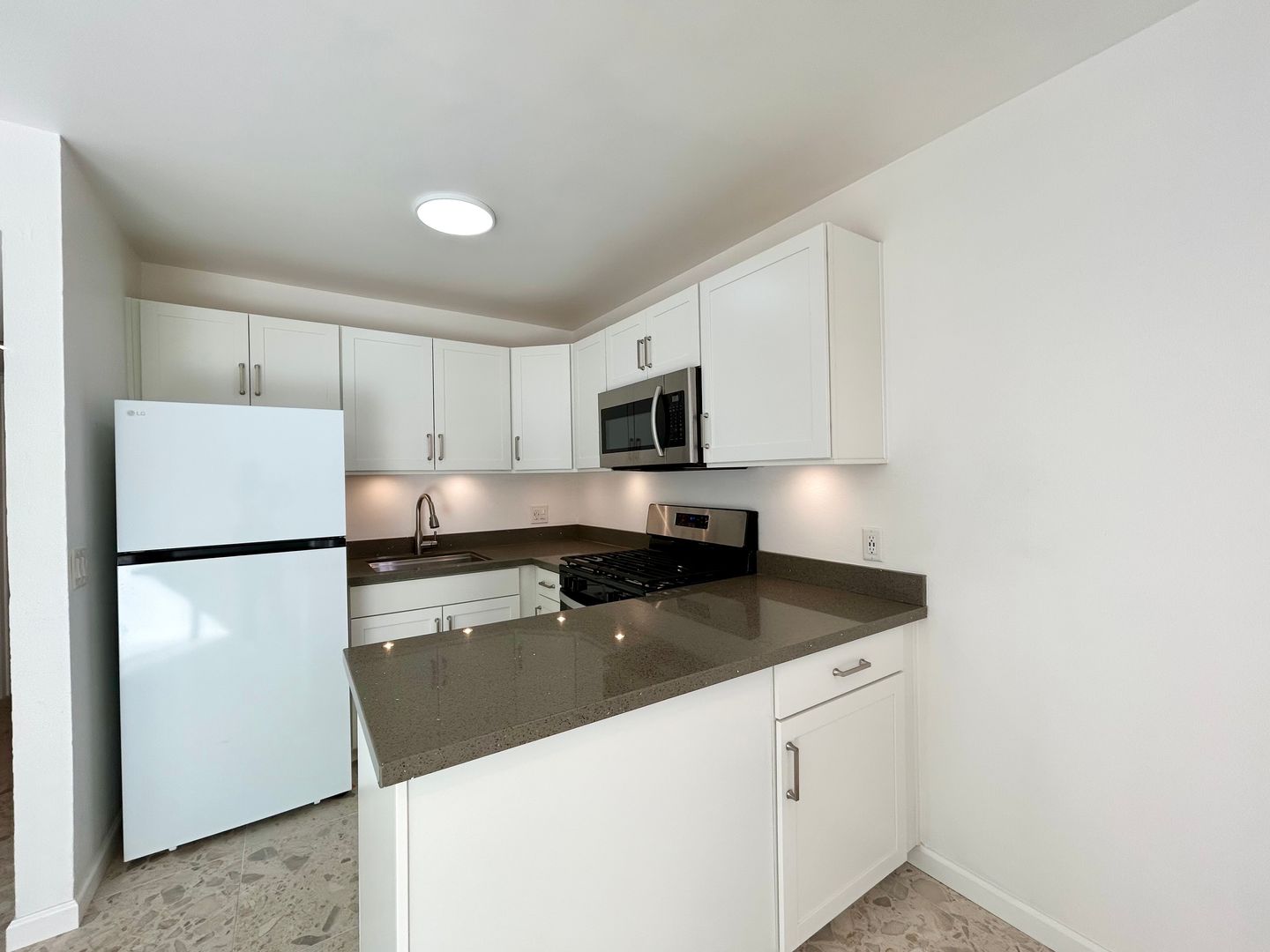 Palm Springs Apartment: 3777 E Calle De Carlos - Unit 04