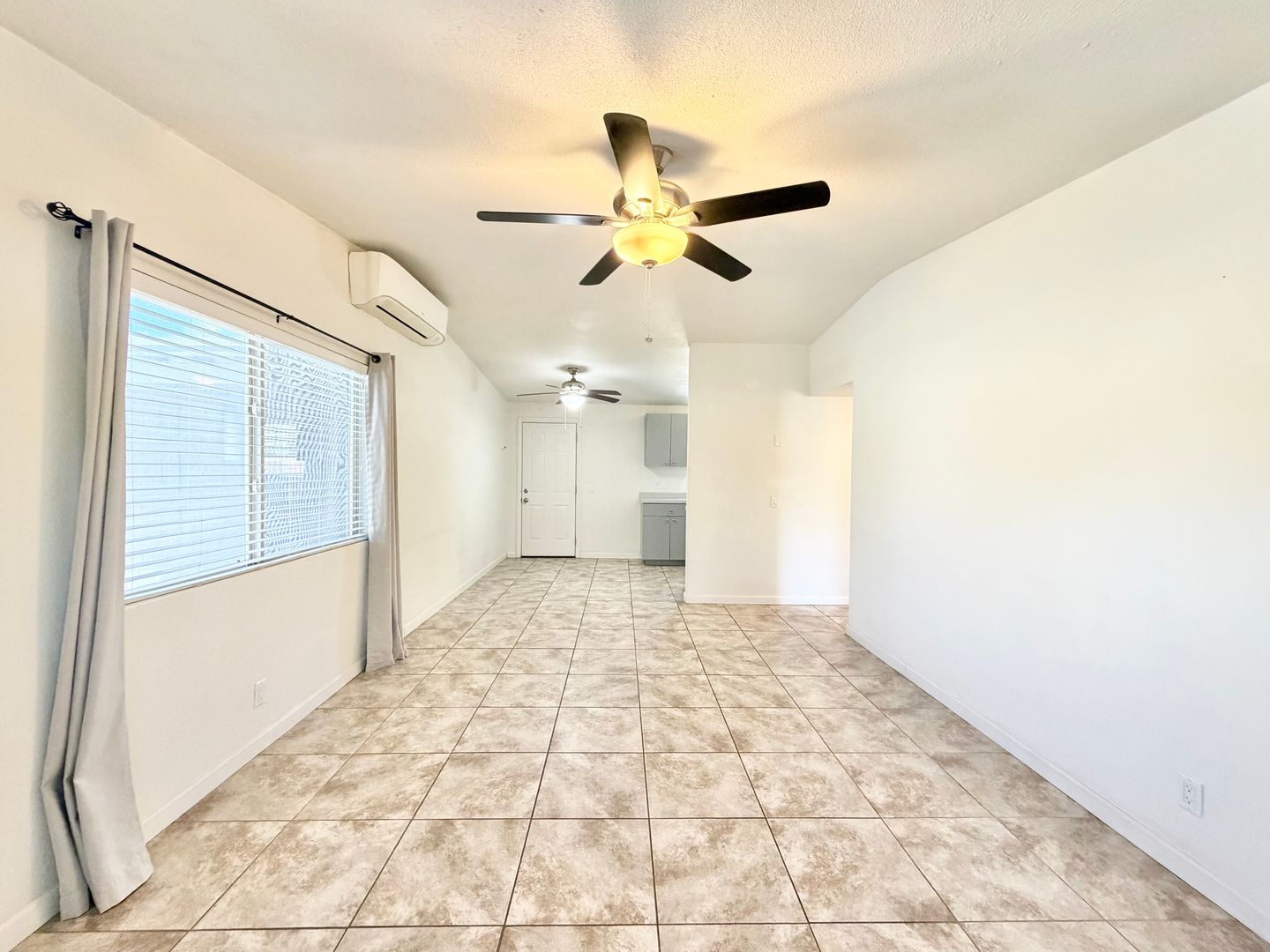 Cathedral City Apartment: 31890 Avenida La Paloma - Unit A