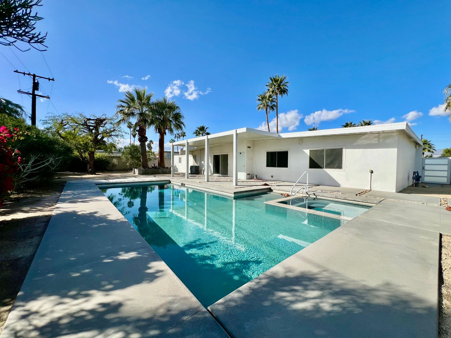 Palm Springs House: 3663 Paseo Barbara