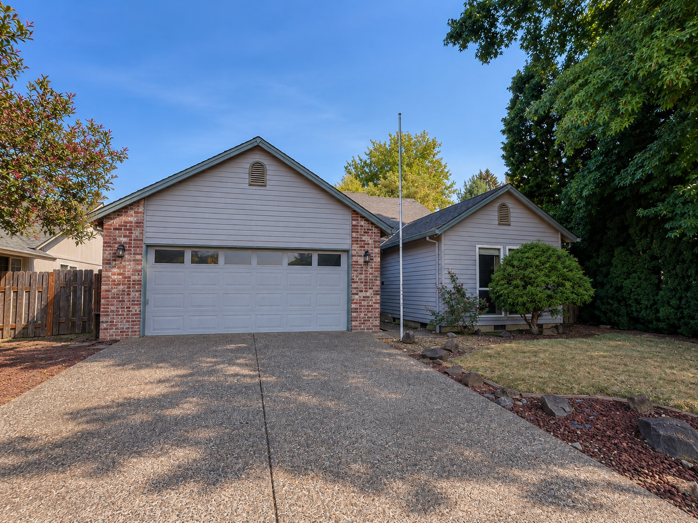 Sherwood House: 17027 SW Lynnly Way