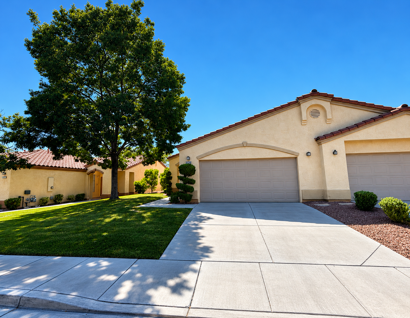 Henderson Townhome: 1129 Evening Ridge St