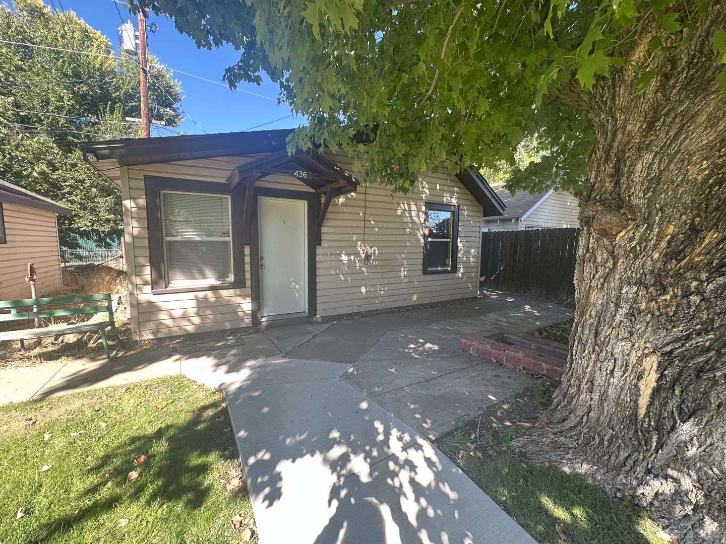 Susanville Apartment: 436 Minckler Street