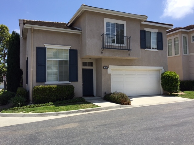 Oceanside House: 205 Venetia Way