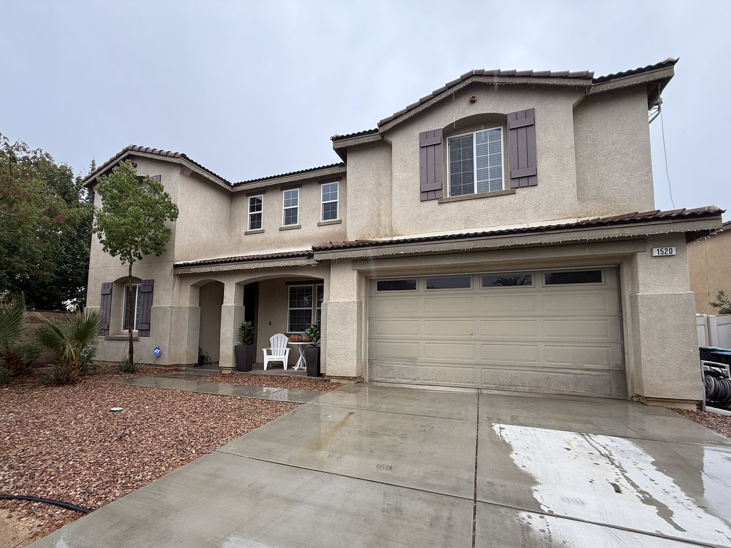 Palmdale House: 1520 W. Ave P6