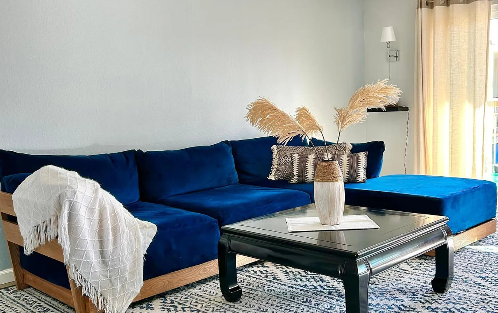 Walnut Creek Apartment: 450 N CIVIC DR