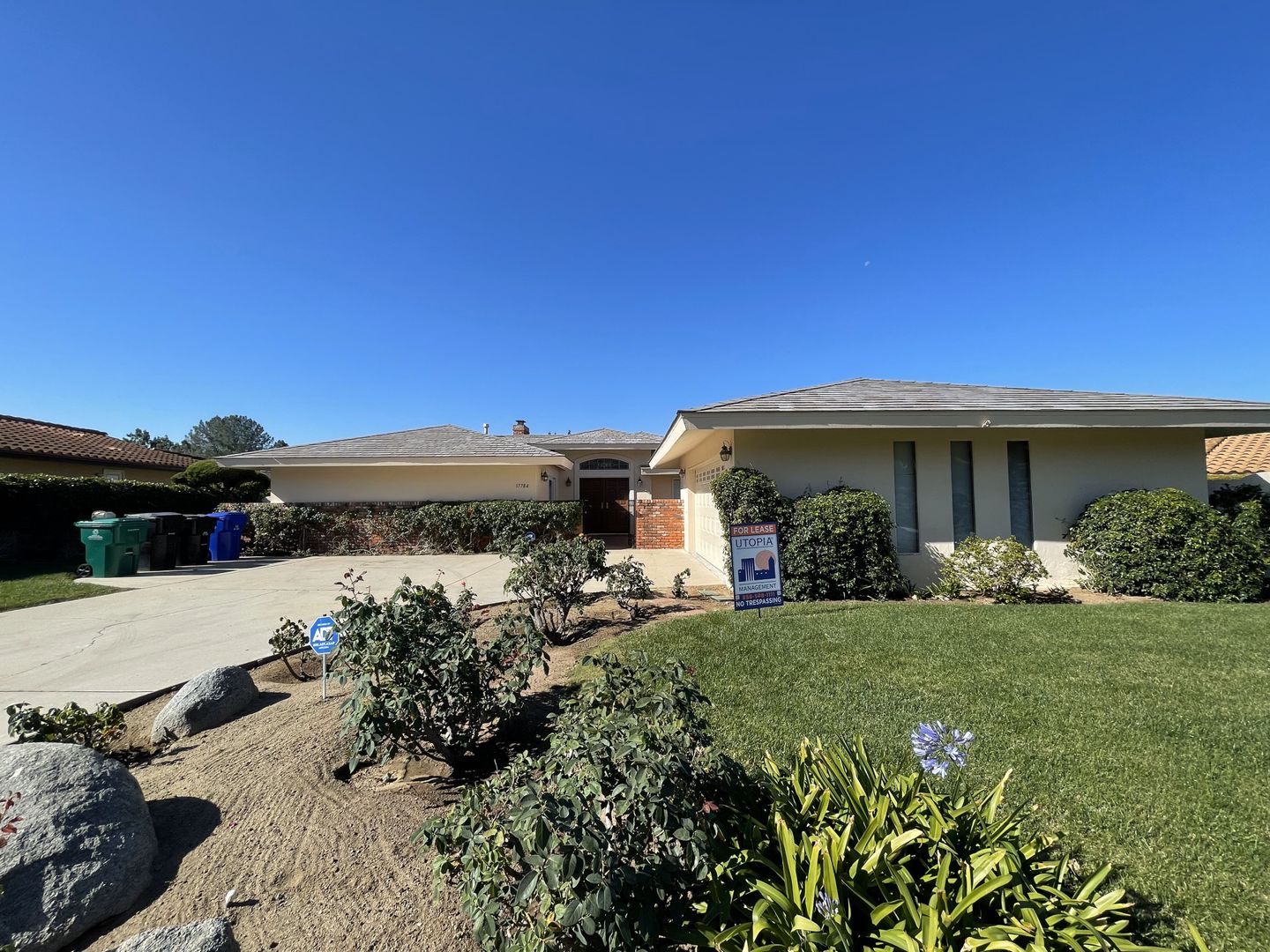 San Diego House: 17784 Via Gracia