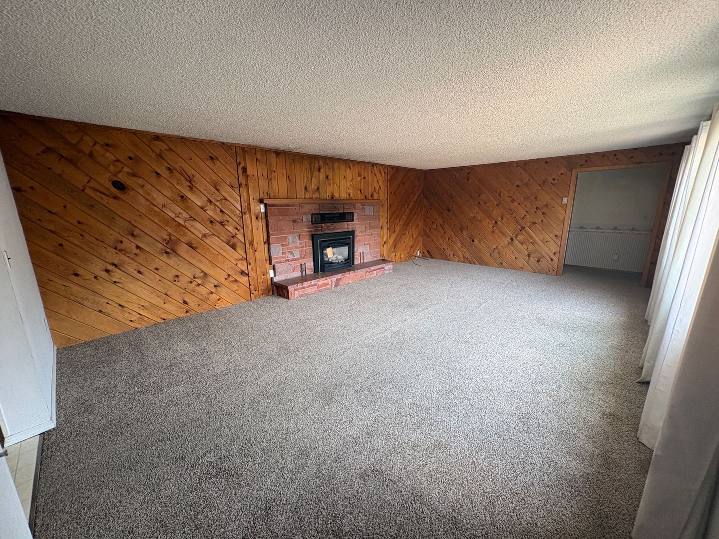 Redmond House: 333 SW 35th Street