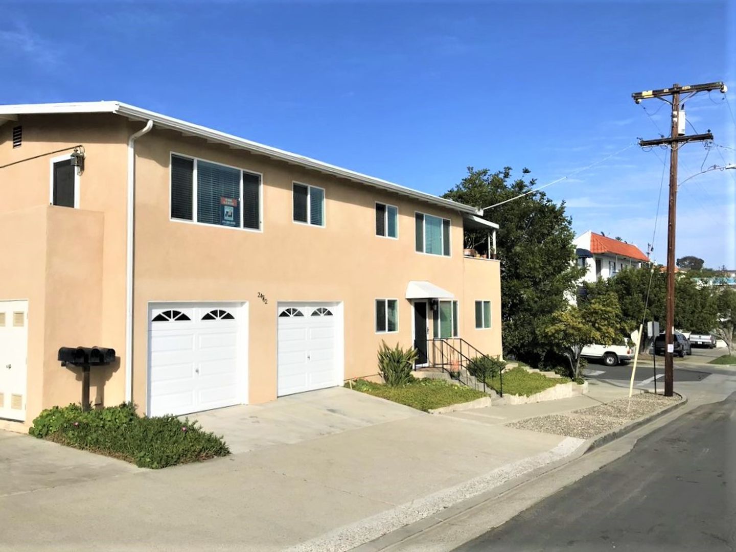 Dana Point Apartment: 24762 La Paz Ave